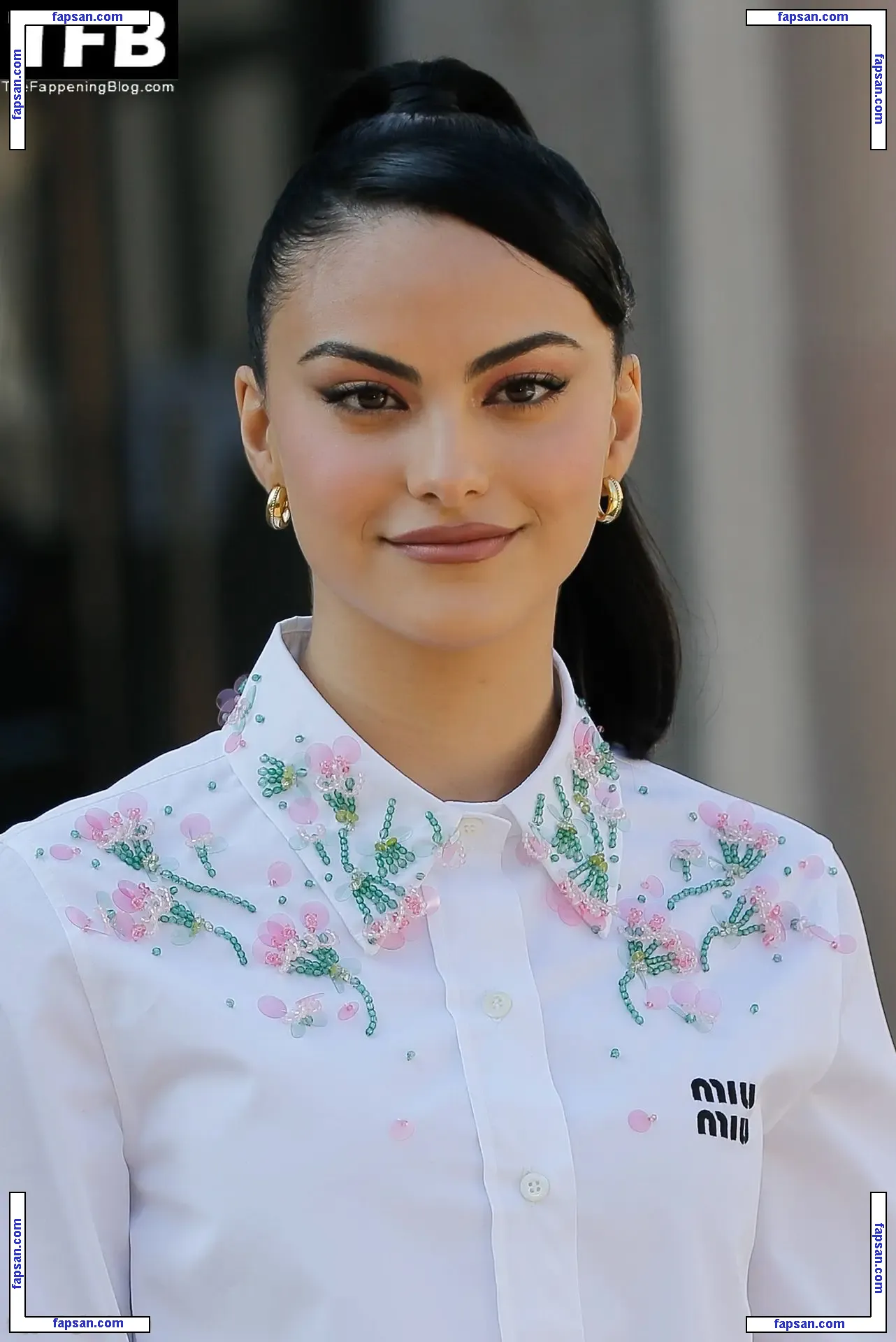Camila Mendes голая фото #0684 с Онлифанс