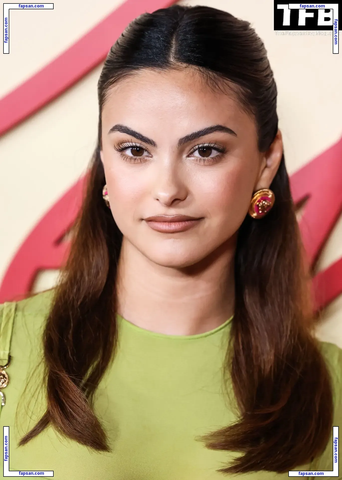 Camila Mendes голая фото #0870 с Онлифанс