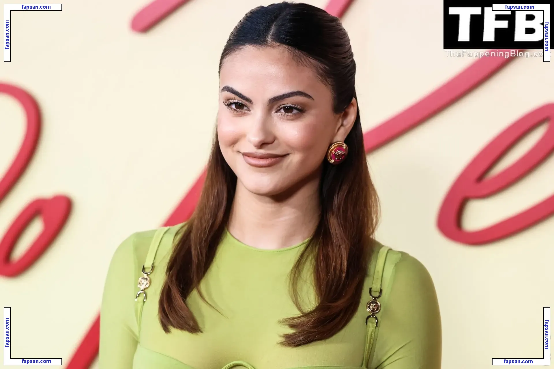 Camila Mendes голая фото #0888 с Онлифанс