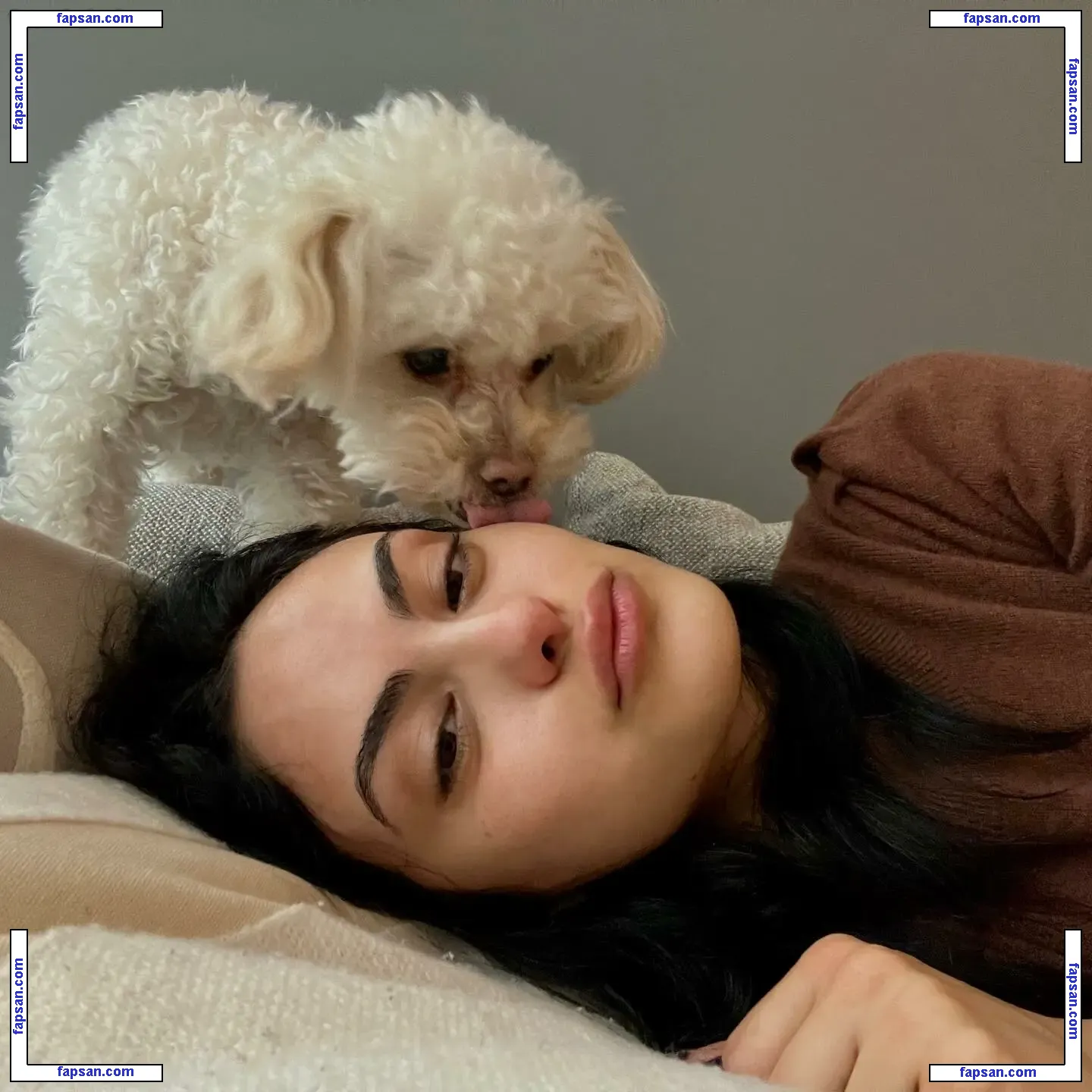 Camila Mendes голая фото #0908 с Онлифанс