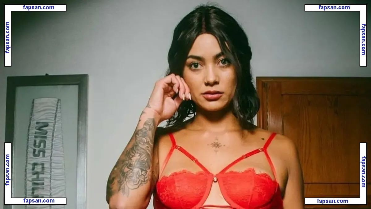 Camila Recabarren nude photo #0023 from OnlyFans