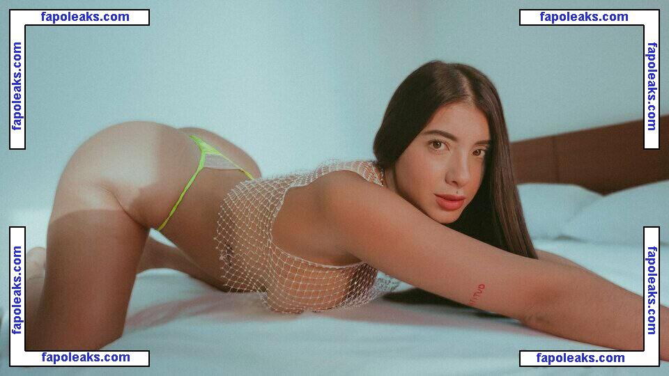 Camila Valencia / camilevalencia nude photo #0011 from OnlyFans