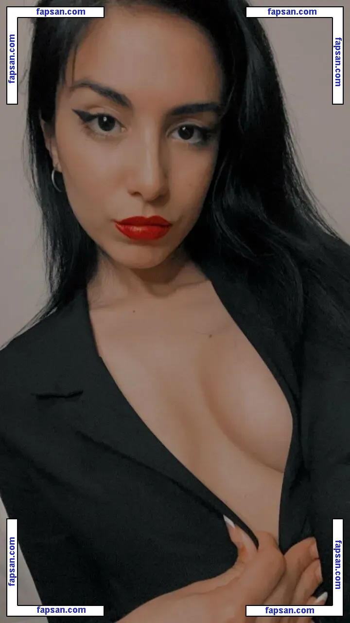 Camilanga голая фото #0002 с Онлифанс