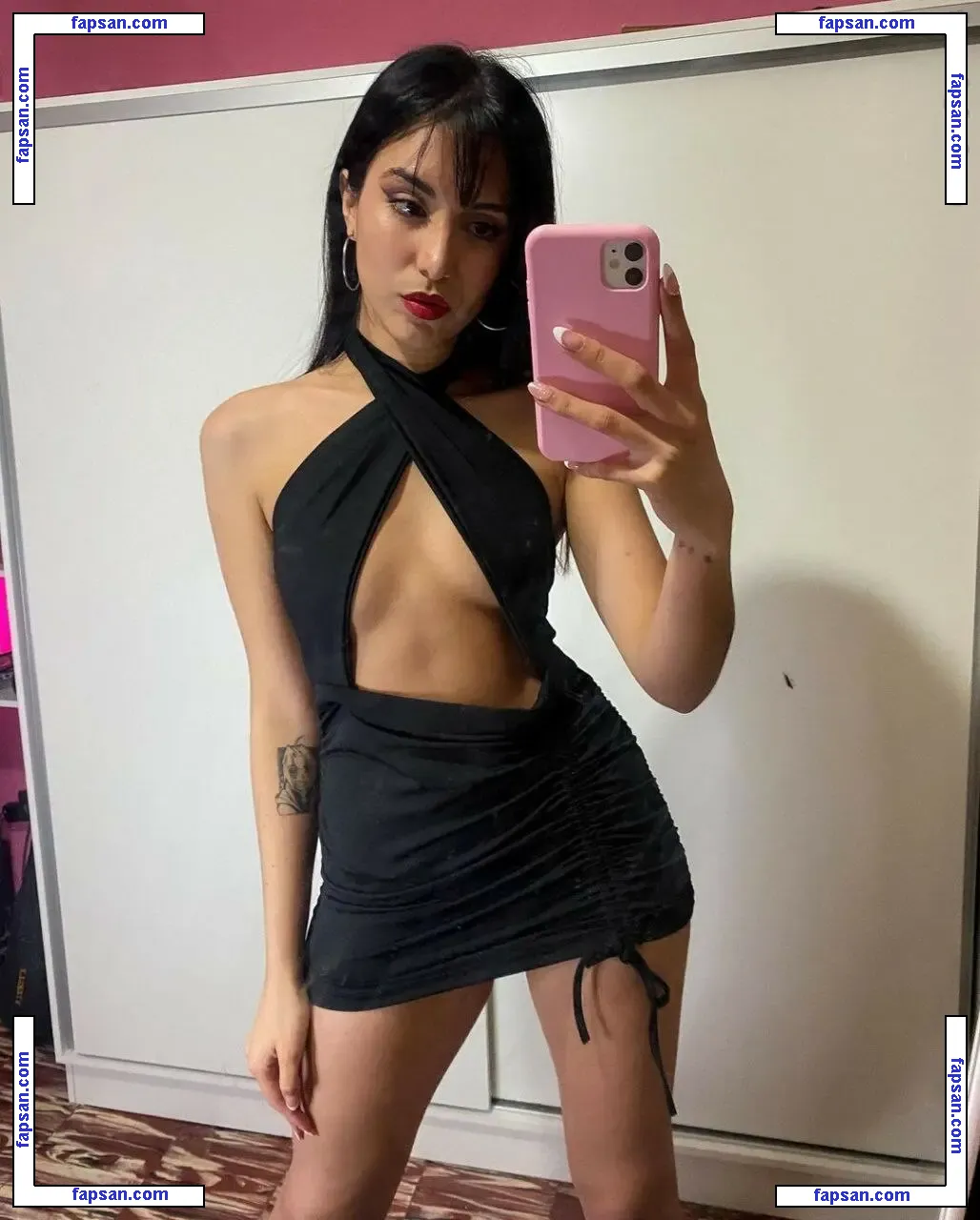 Camilanga голая фото #0010 с Онлифанс