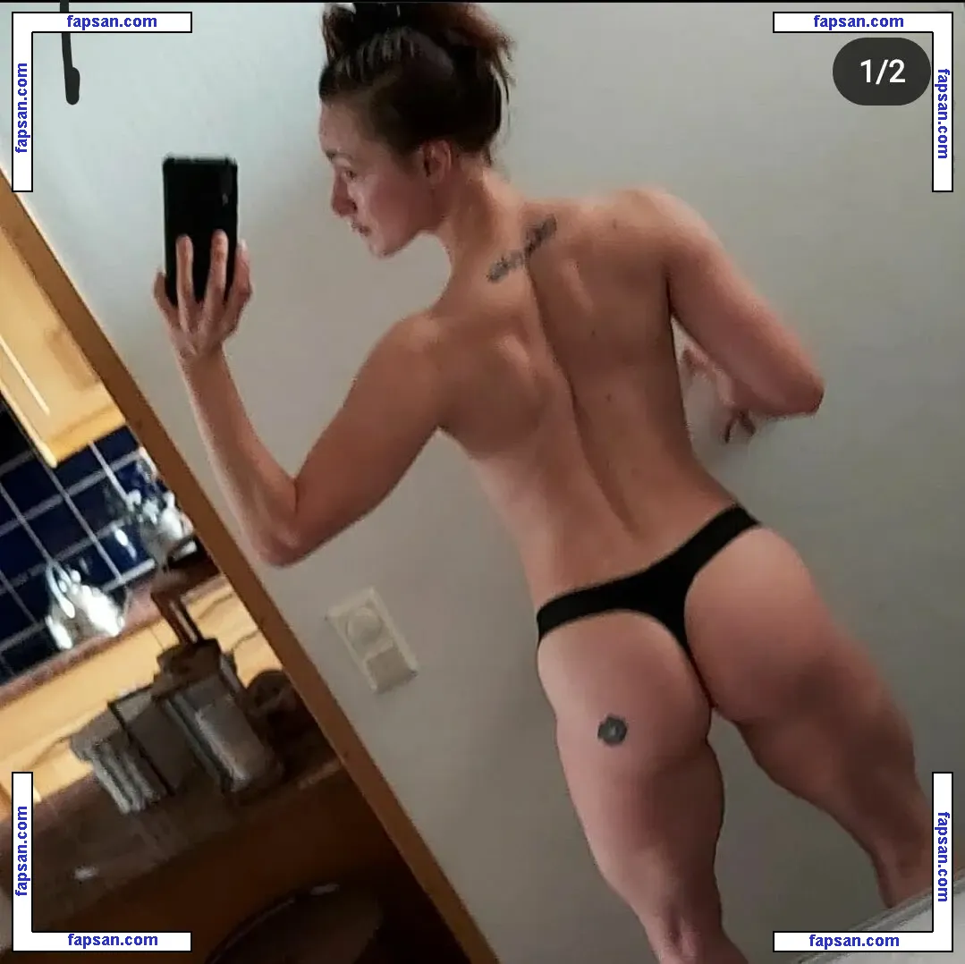 camillacallunavulgaris nude photo #0004 from OnlyFans