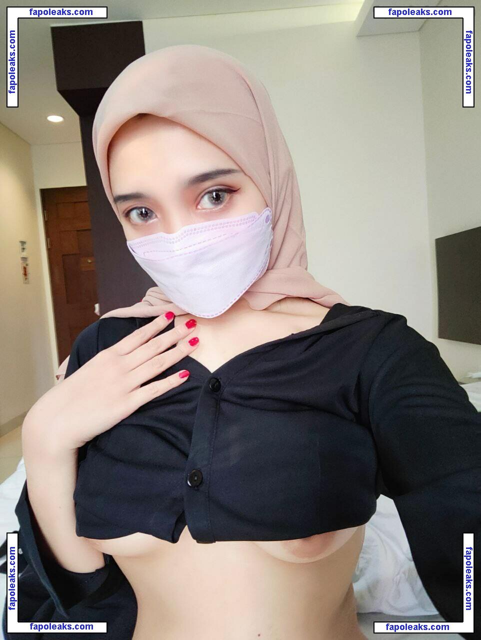 CamillaReese / HijabCamilla голая фото #0018 с Онлифанс
