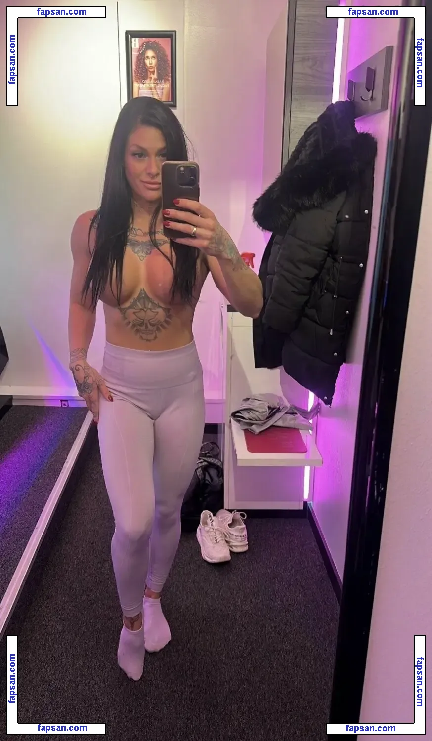 Camillekarina голая фото #0004 с Онлифанс