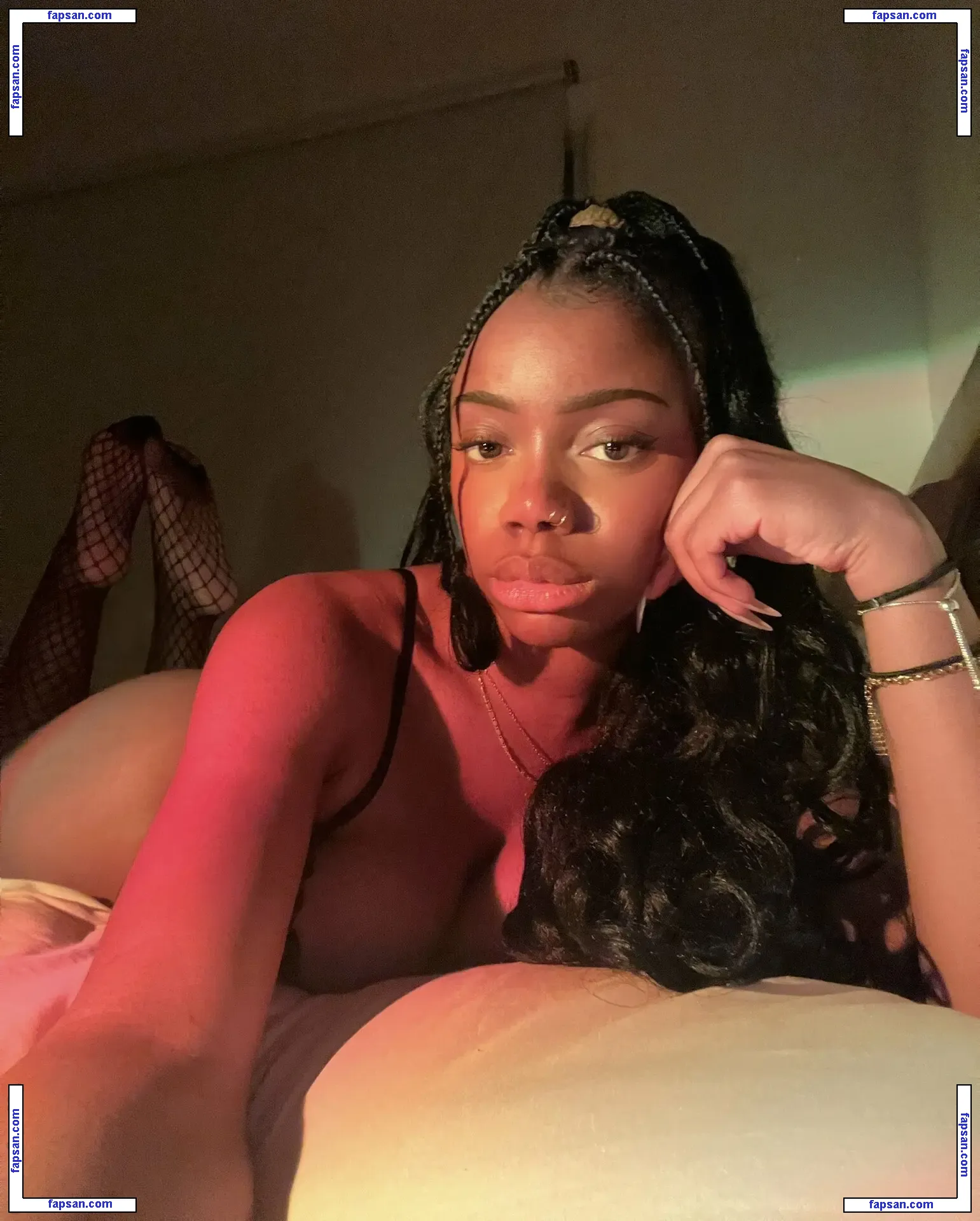 Camilleownsyou nude photo #0003 from OnlyFans