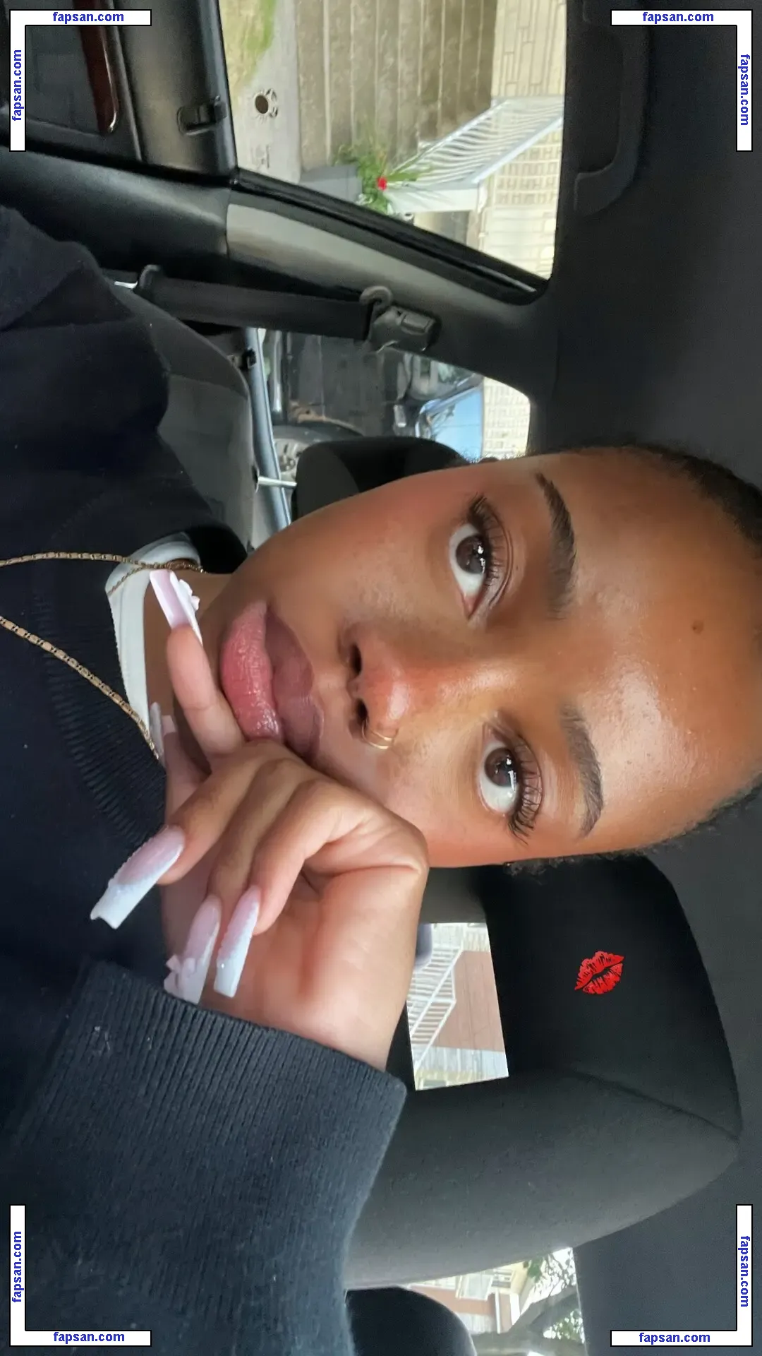 Camilleownsyou голая фото #0014 с Онлифанс