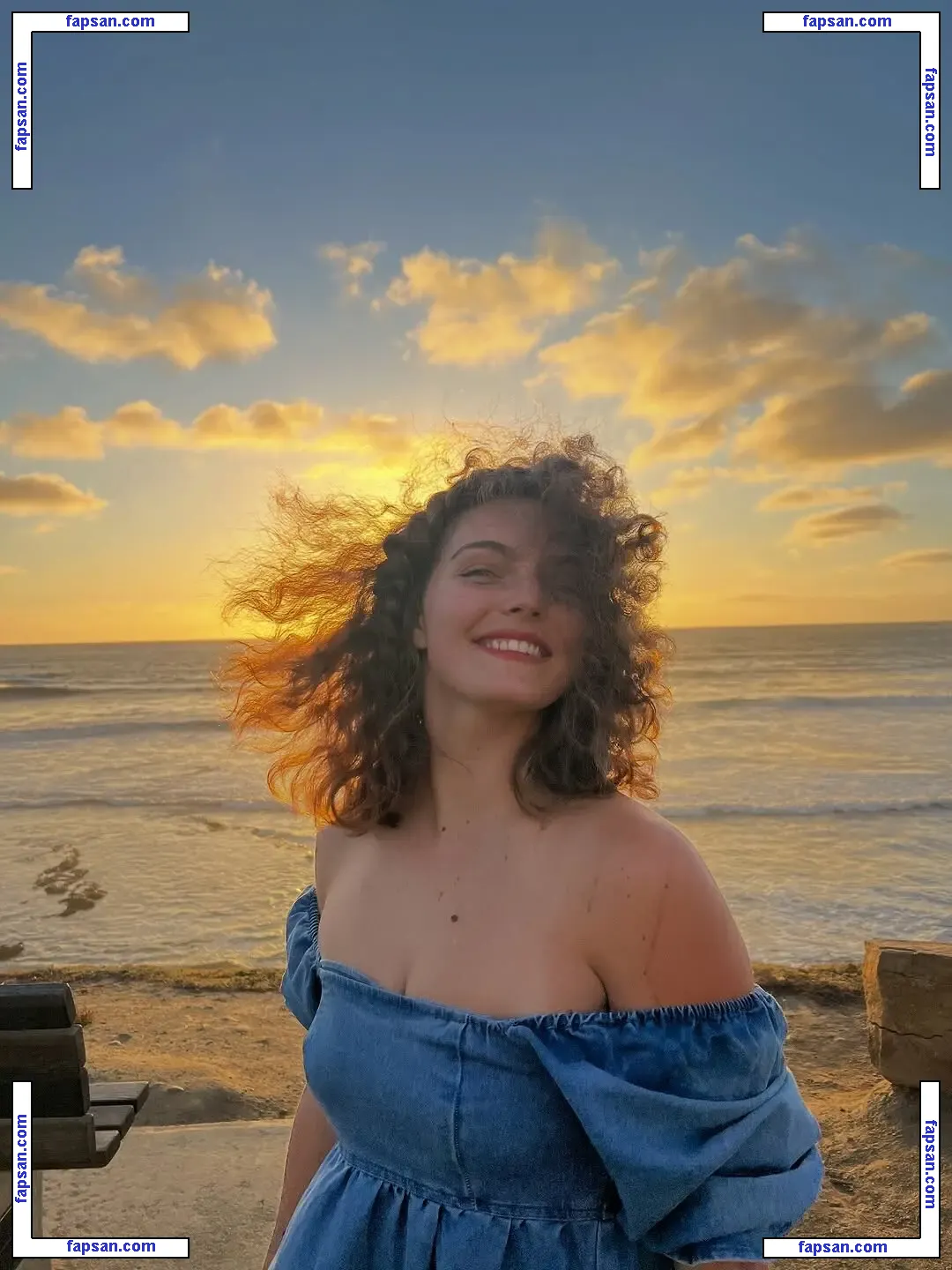 Camren Bicondova голая фото #0072 с Онлифанс