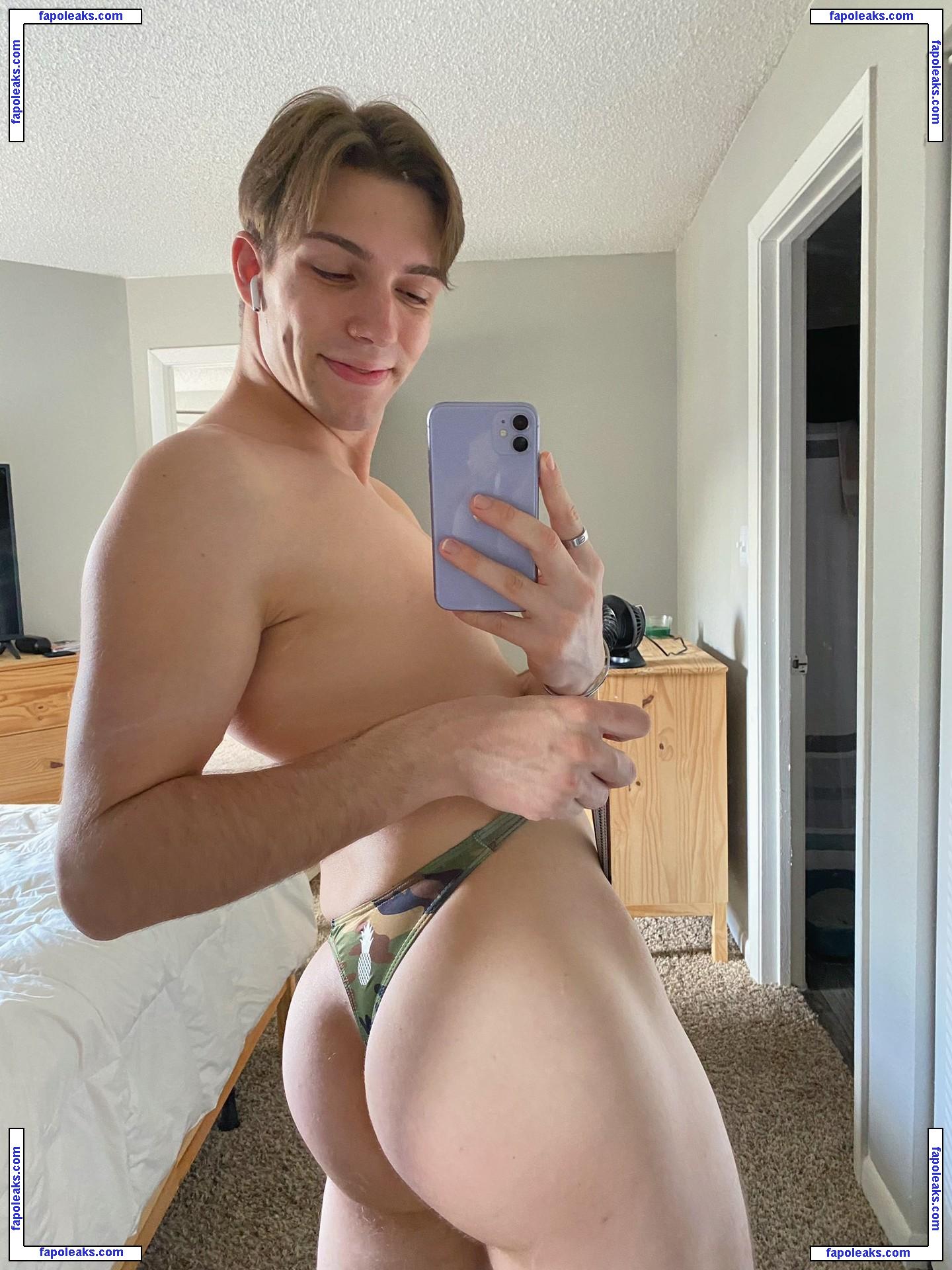 Camtoosaucy / ctoosaucy nude photo #0008 from OnlyFans