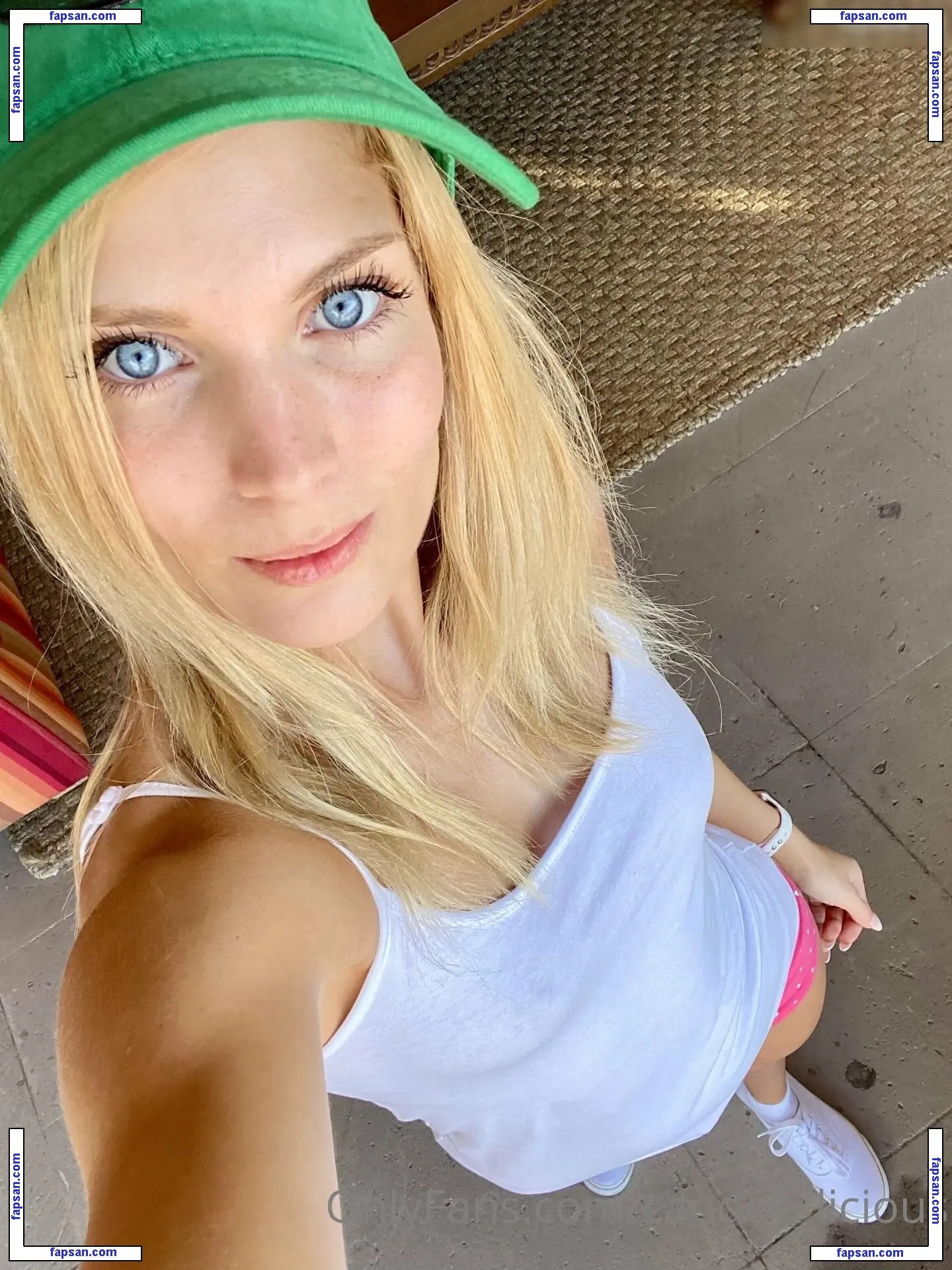 Candee Licious nude photo #0140 from OnlyFans
