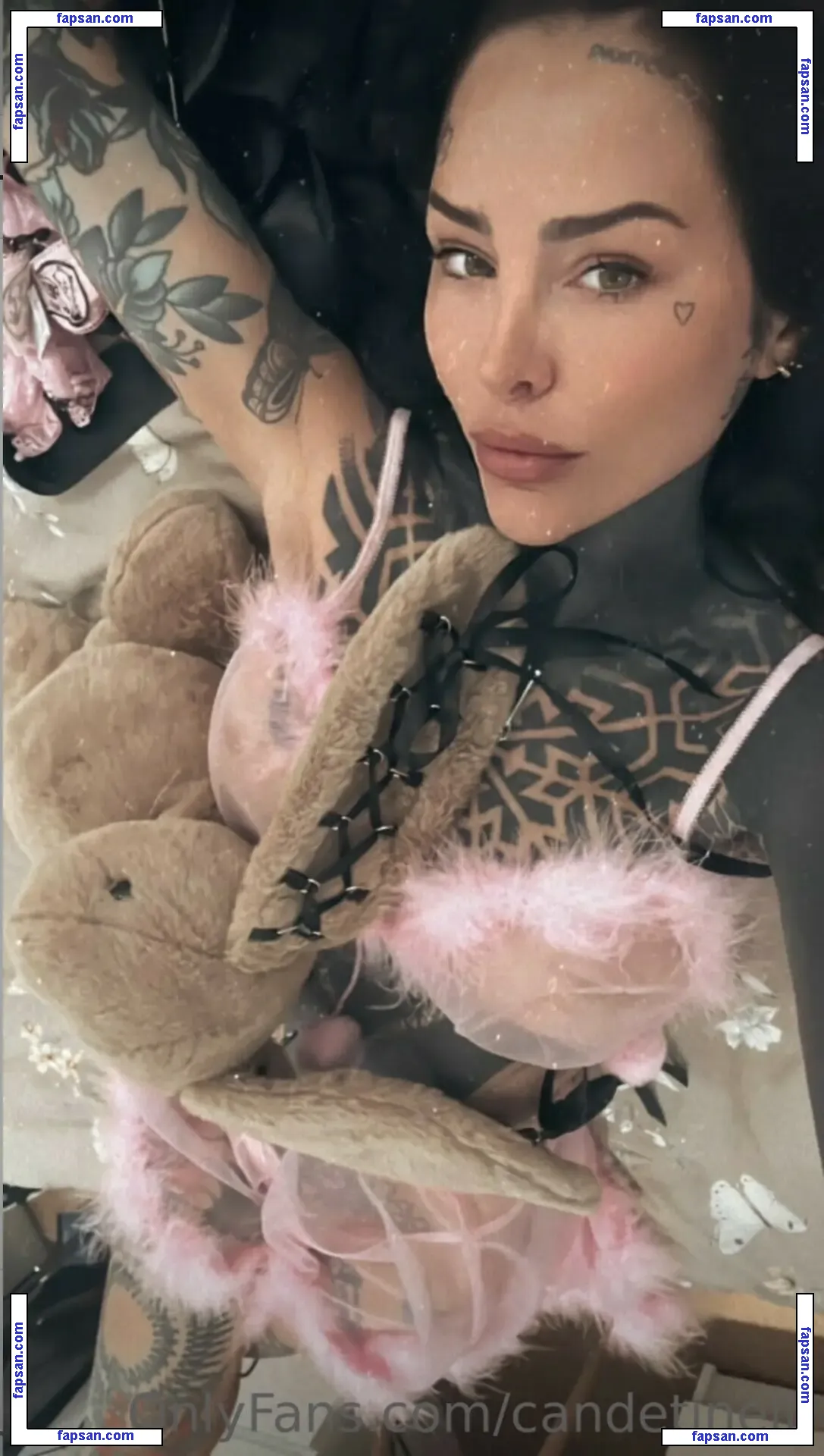 Candelaria Tinelli nude photo #0033 from OnlyFans