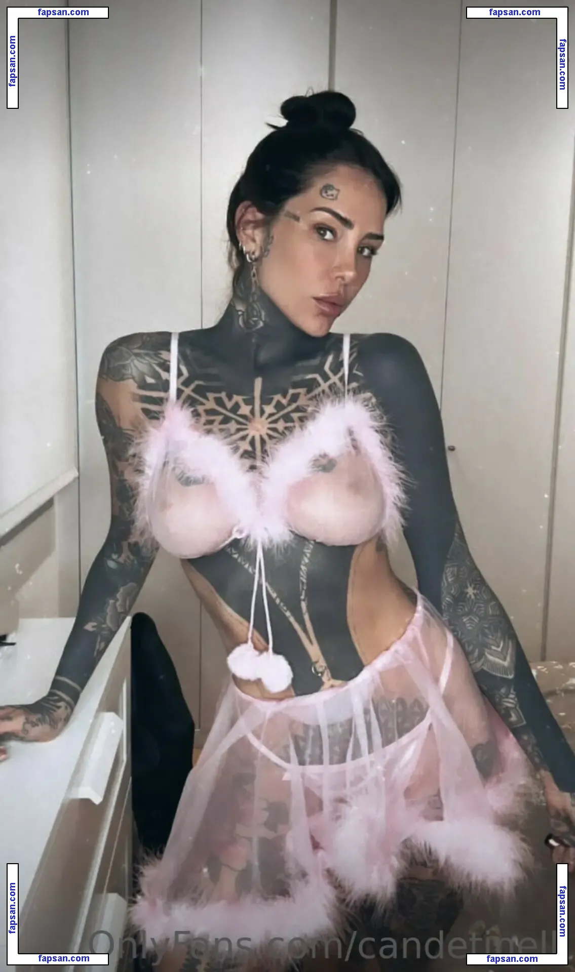 Candelaria Tinelli nude photo #0036 from OnlyFans