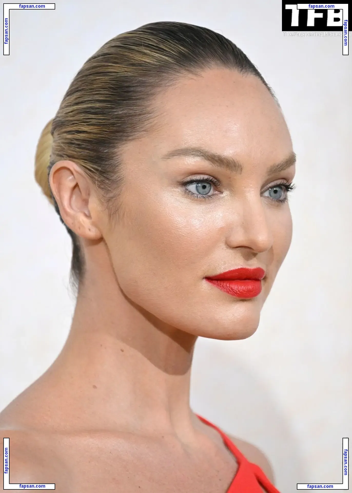 Candice Swanepoel nude photo #4318 from OnlyFans