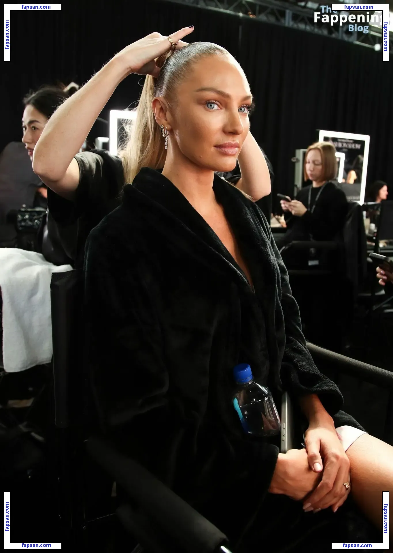 Candice Swanepoel голая фото #5372 с Онлифанс