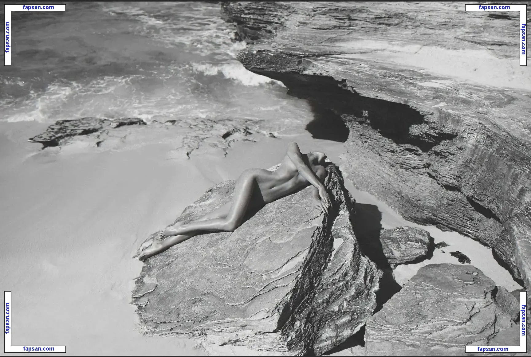 Candice Swanepoel nude photo #5571 from OnlyFans