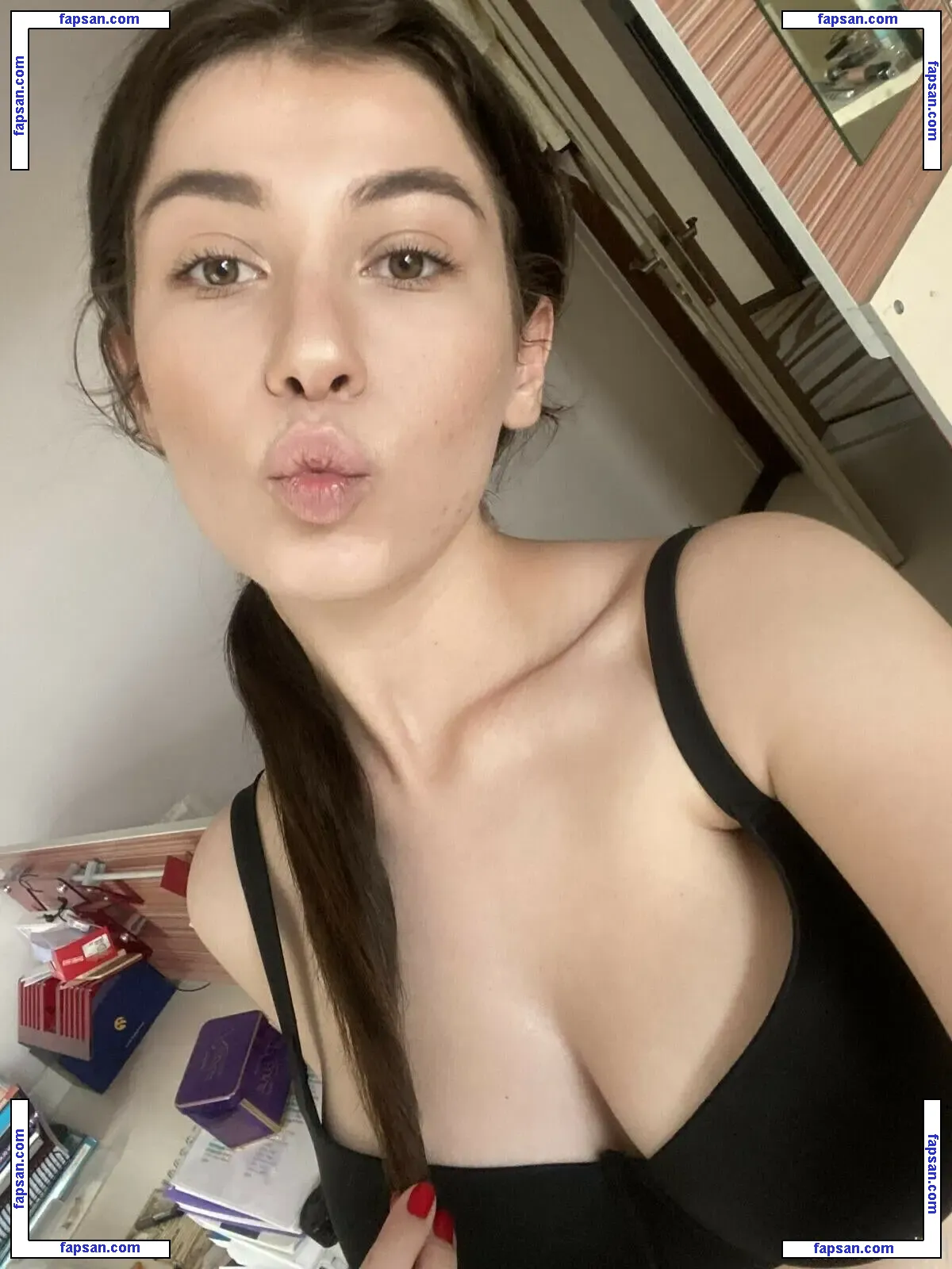 Cansu Çakal nude photo #0057 from OnlyFans