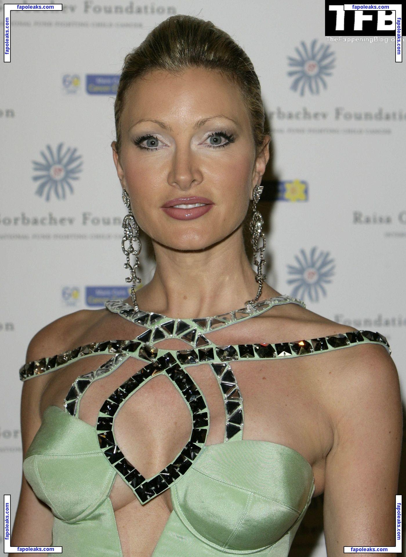 Caprice Bourret / capricebourret голая фото #0812 с Онлифанс