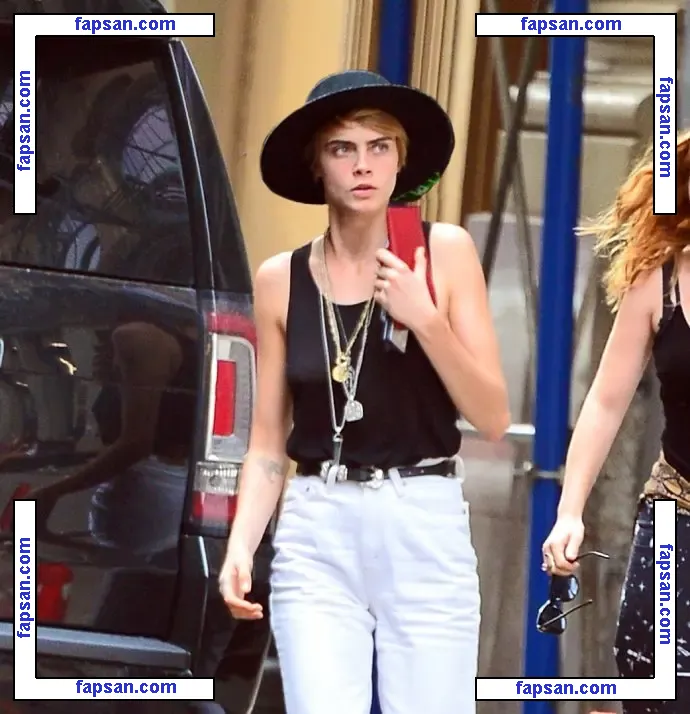 Cara Delevingne nude photo #0118 from OnlyFans