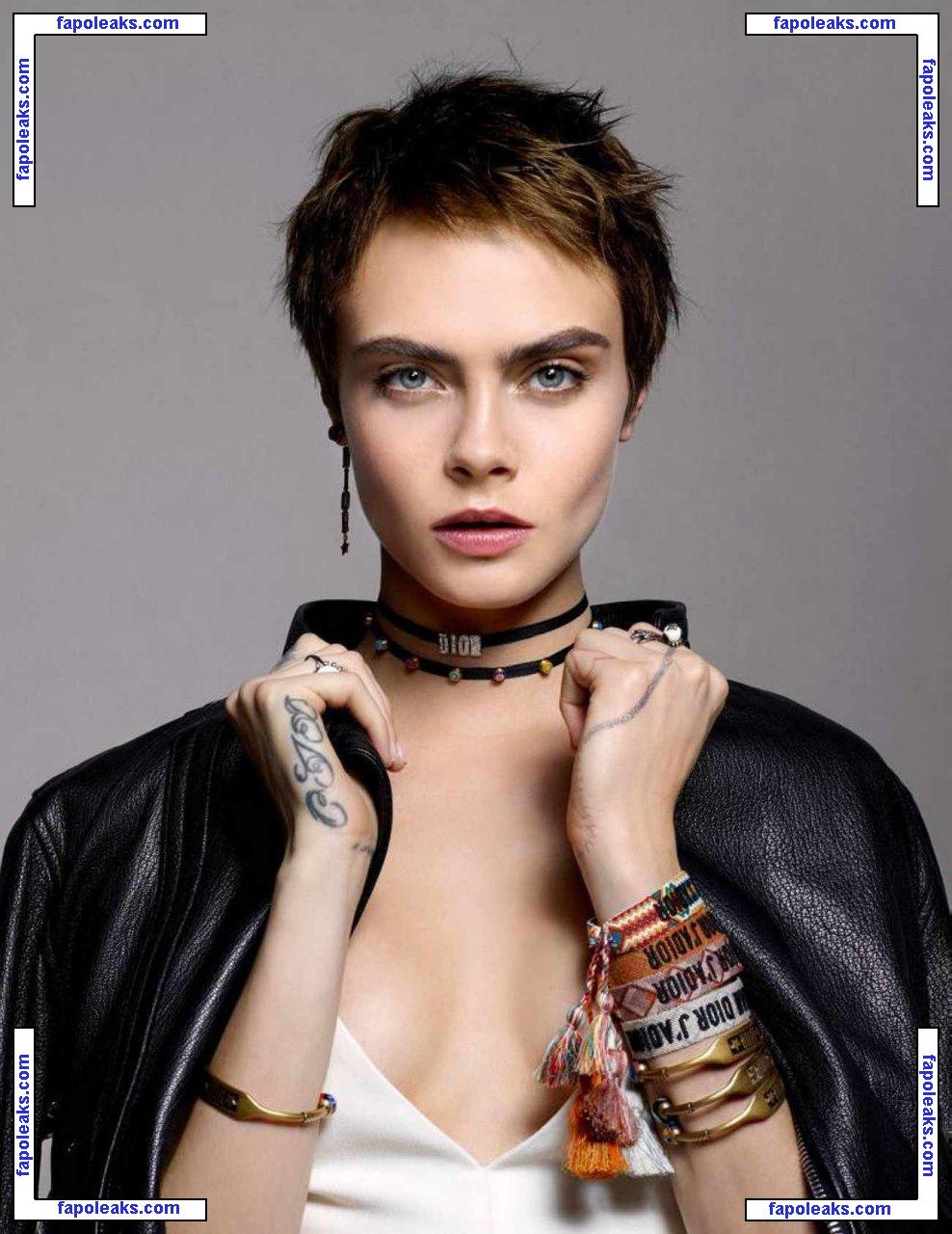 Cara Delevingne / CaraDelevingne голая фото #0150 с Онлифанс