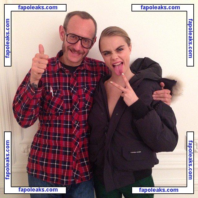 Cara Delevingne / CaraDelevingne голая фото #0522 с Онлифанс