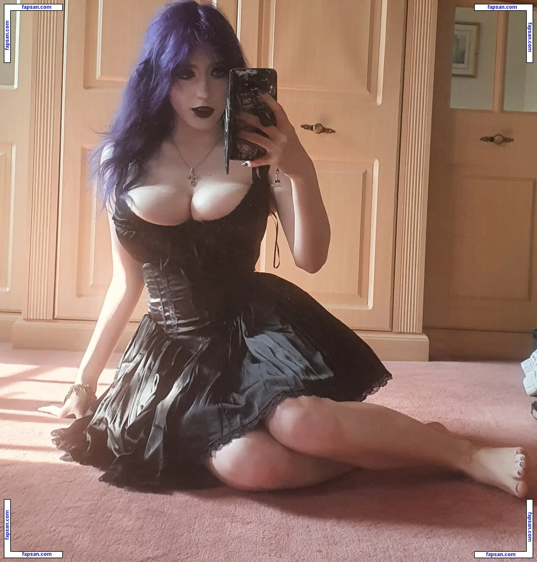 caralouss nude photo #0004 from OnlyFans