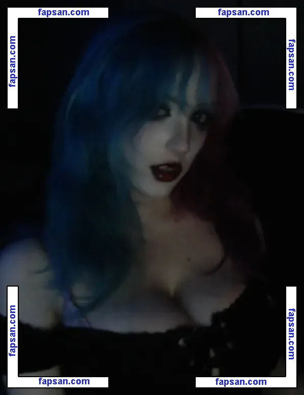 caralouss голая фото #0017 с Онлифанс