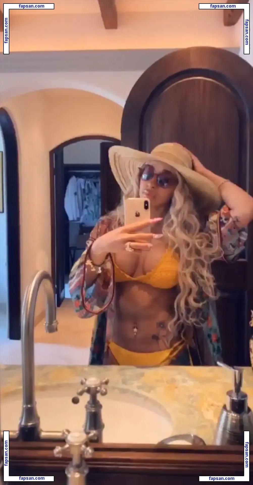 Cardi B nude photo #0429 from OnlyFans