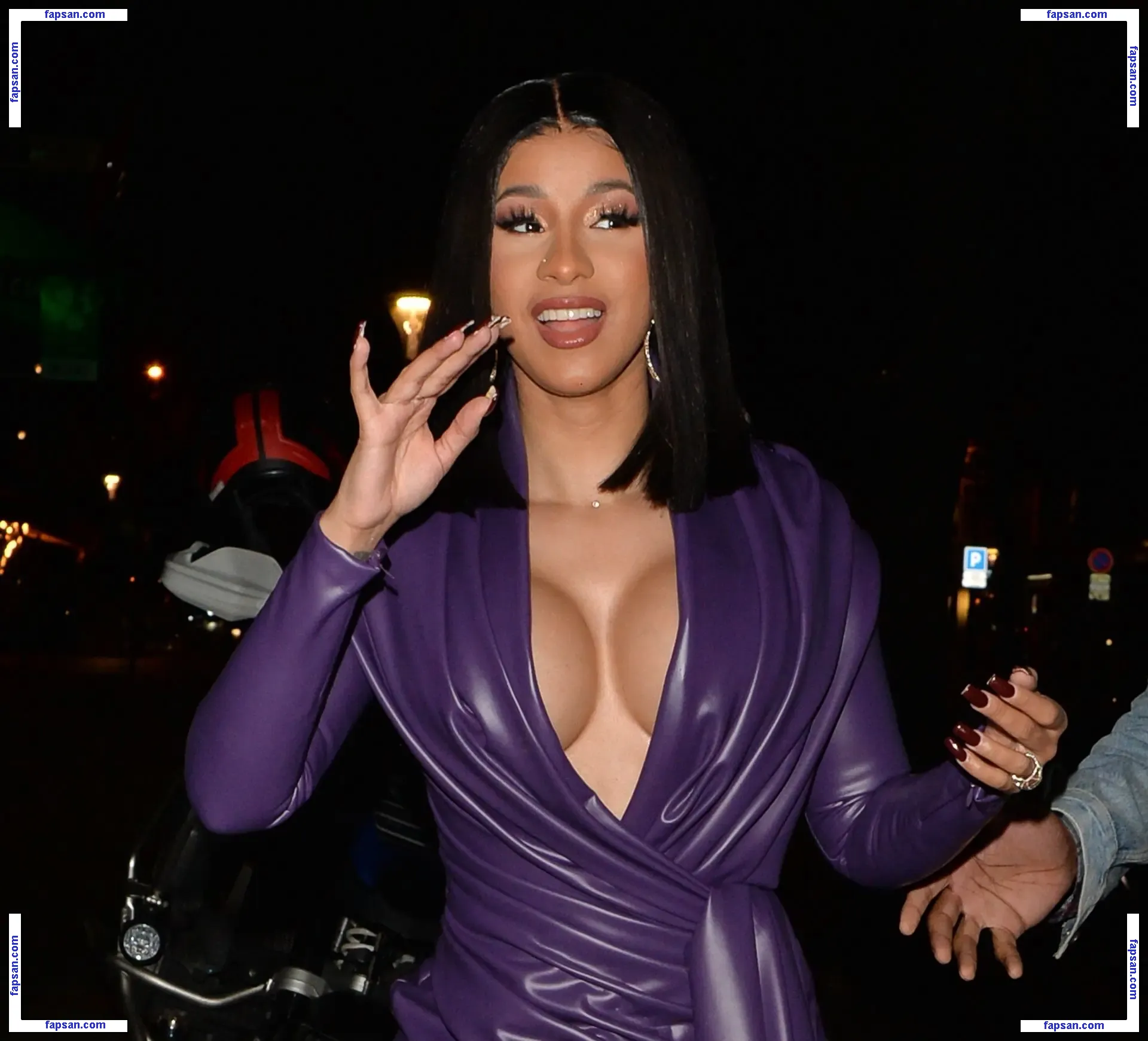 Cardi B nude photo #0686 from OnlyFans