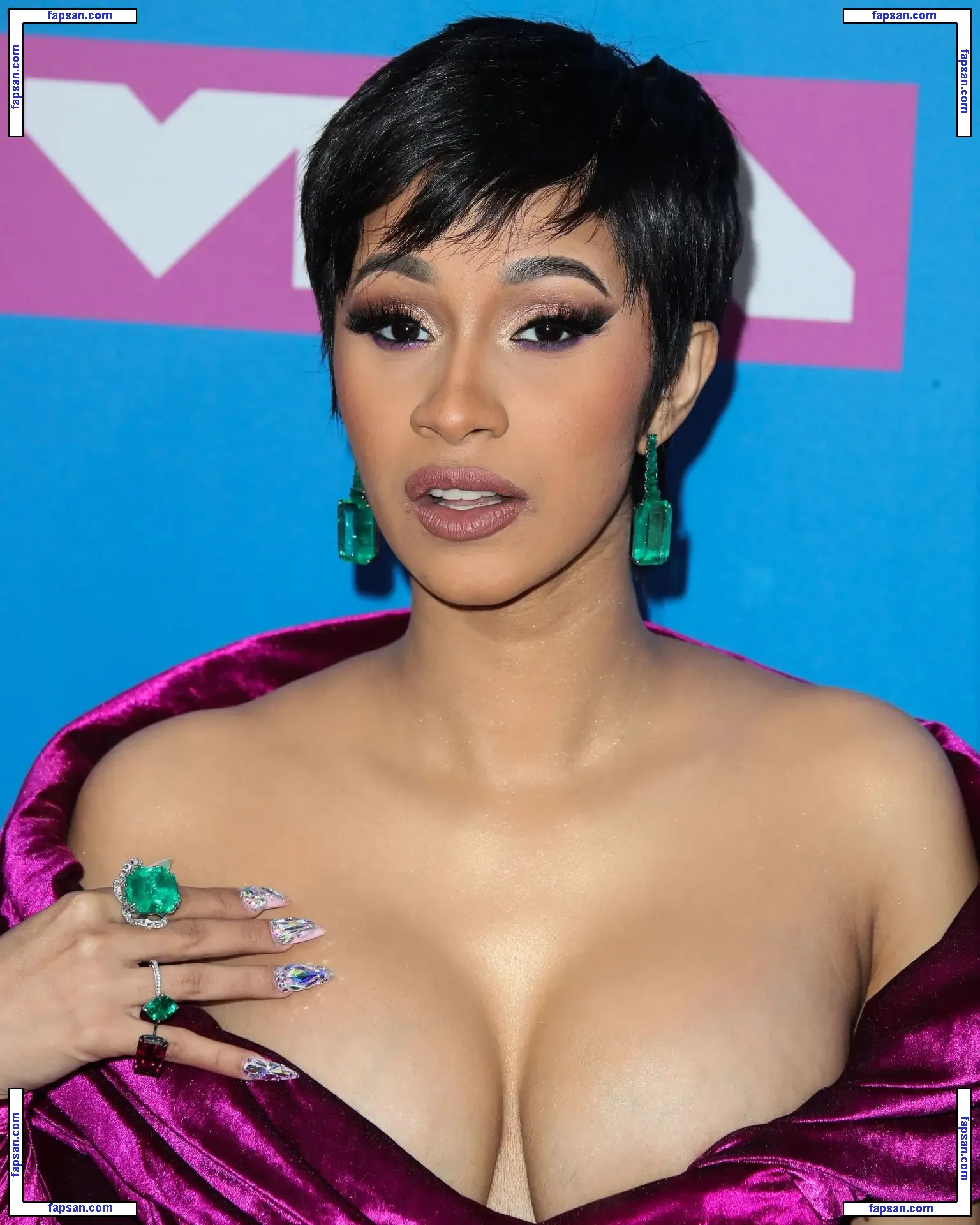 Cardi B nude photo #0916 from OnlyFans