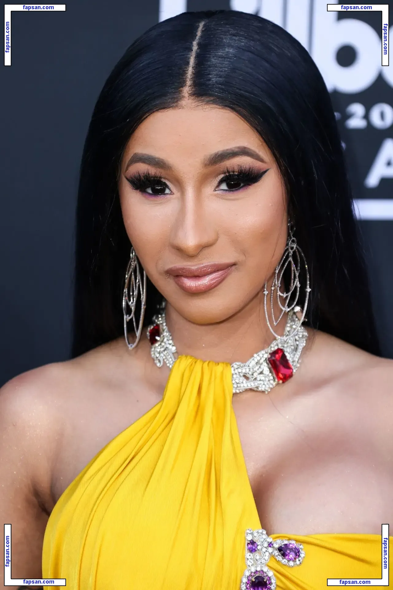 Cardi B nude photo #0917 from OnlyFans