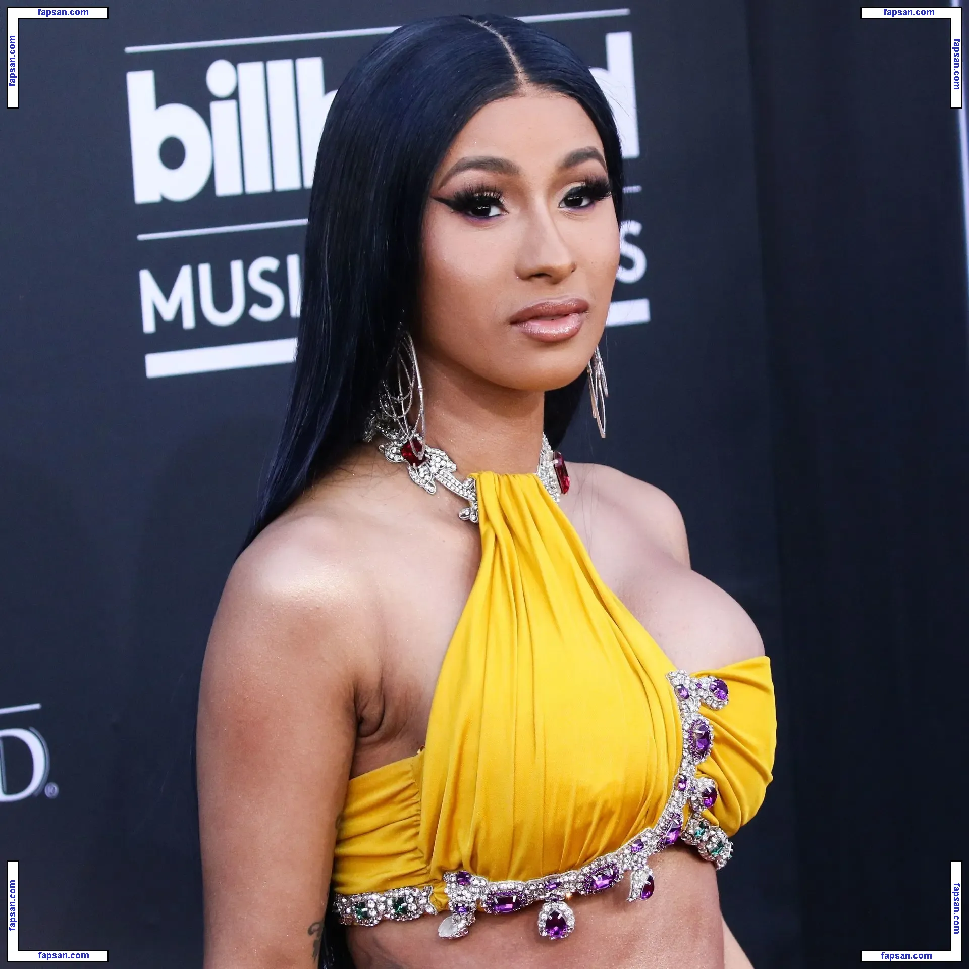 Cardi B nude photo #0919 from OnlyFans