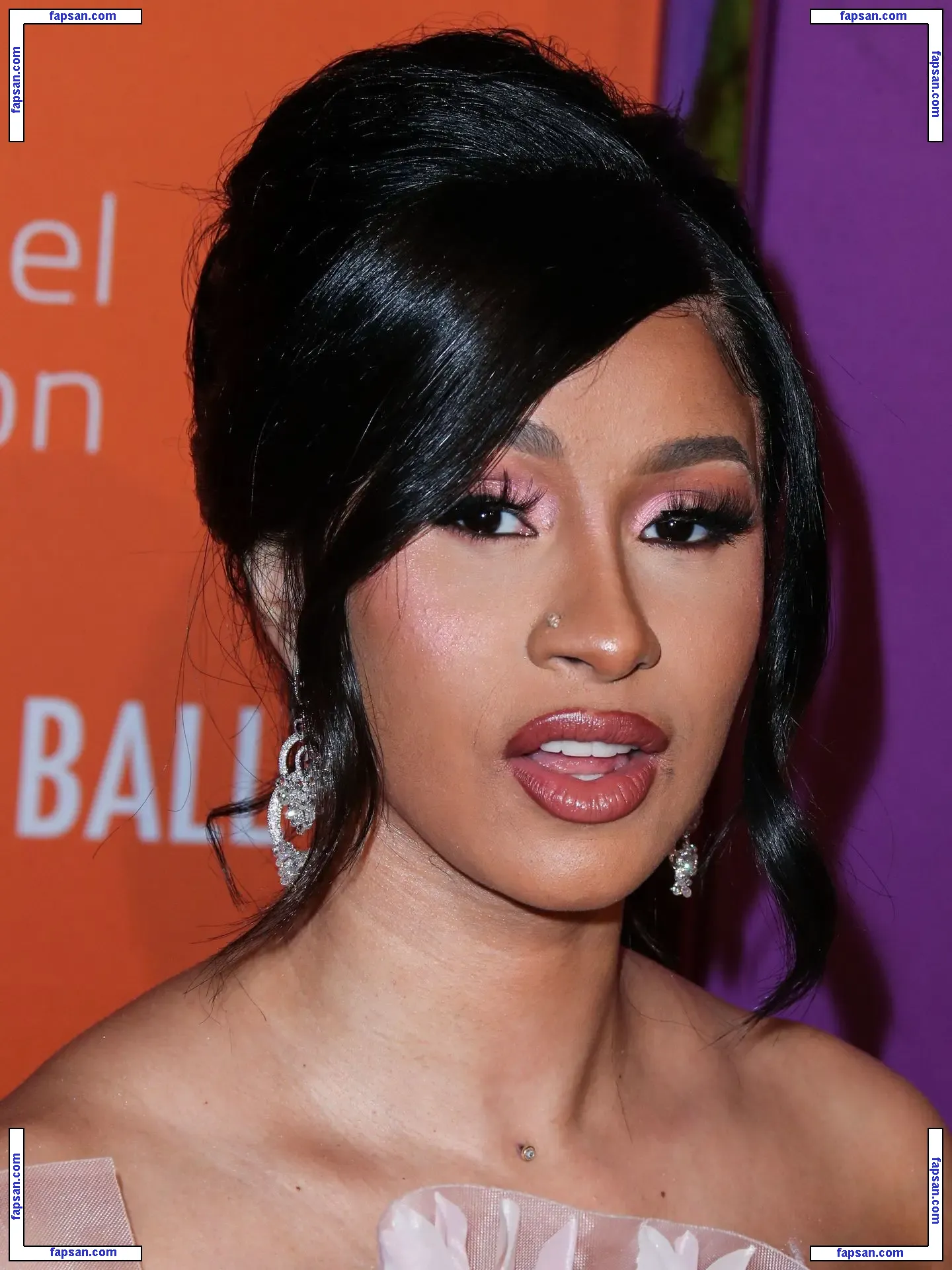 Cardi B nude photo #0945 from OnlyFans