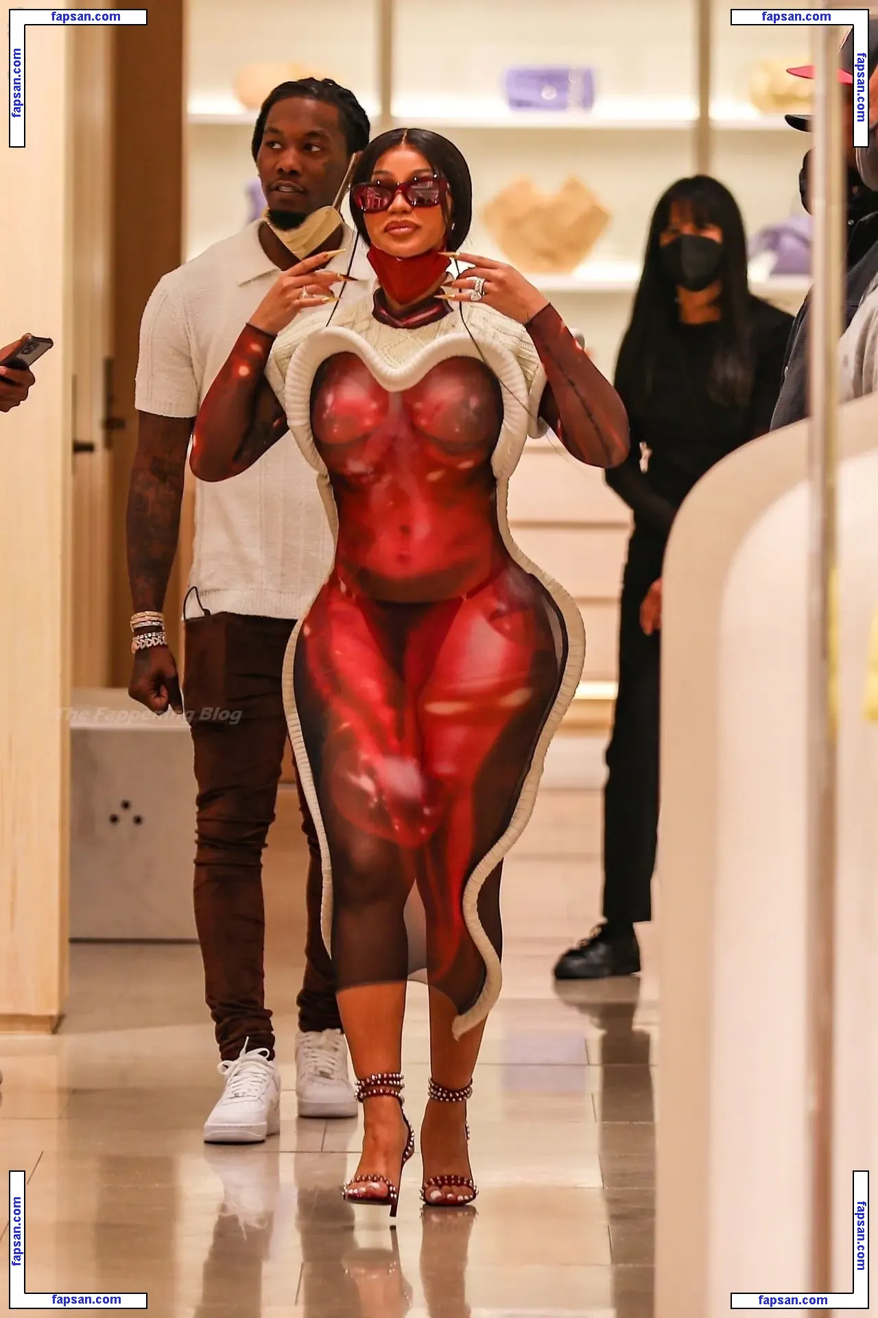 Cardi B nude photo #1100 from OnlyFans