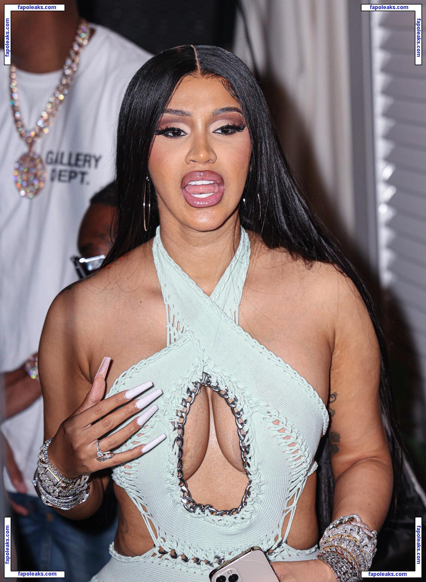 Cardi B / iamcardib nude photo #2551 from OnlyFans