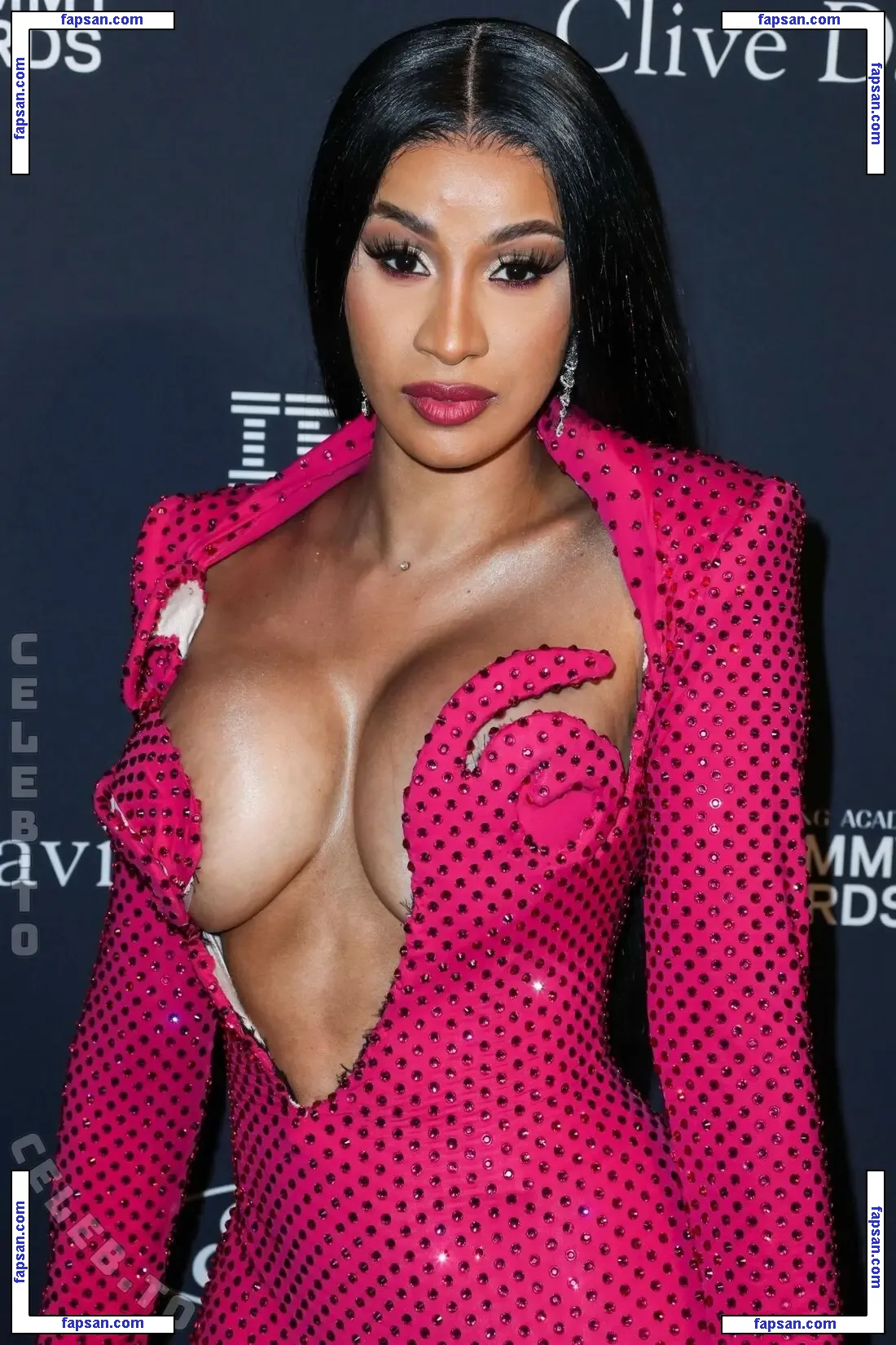 Cardi B голая фото #3133 с Онлифанс