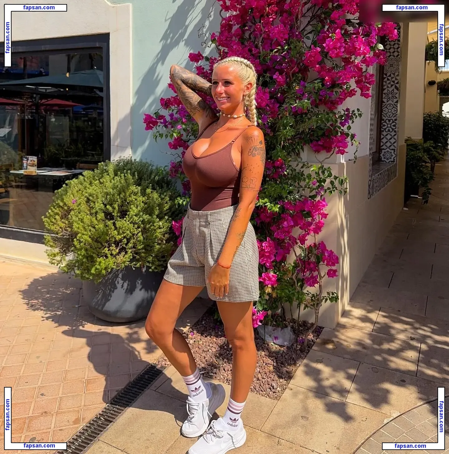 Carina Spack nude photo #0142 from OnlyFans