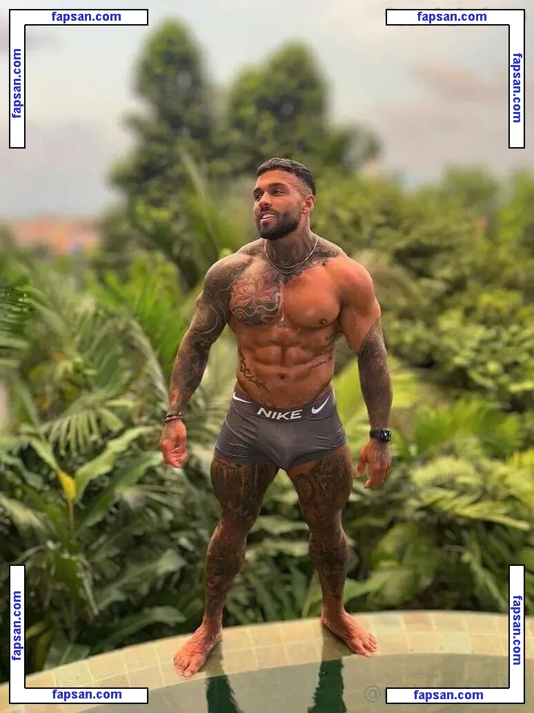 carioca_polaco_free nude photo #0074 from OnlyFans