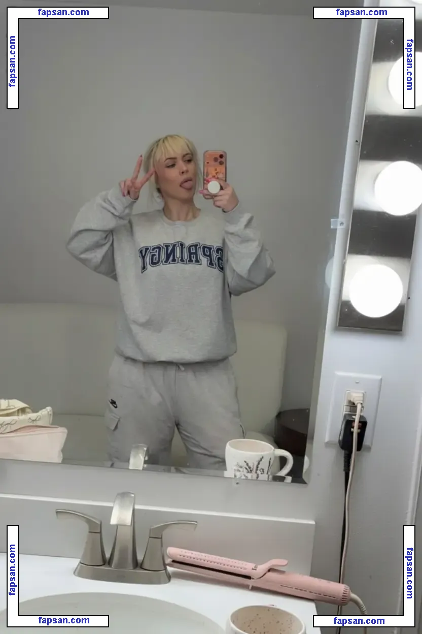 Carissa Codel голая фото #0003 с Онлифанс