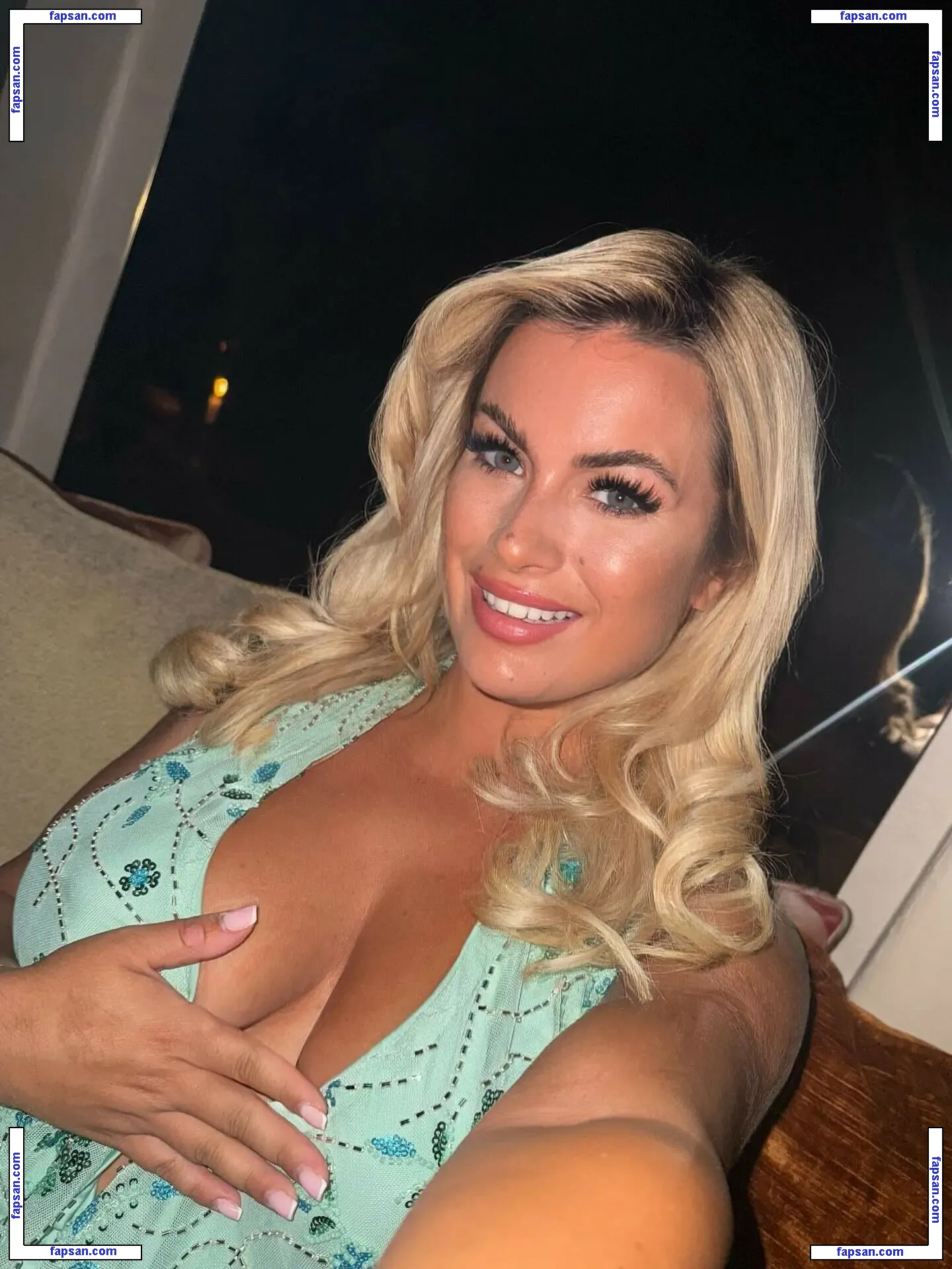 Carla Moreau nude photo #0024 from OnlyFans