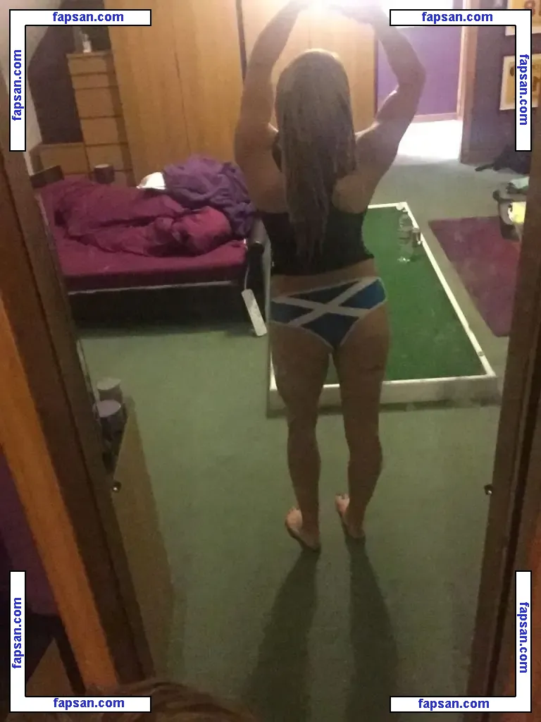 Carly Booth nude photo #0016 from OnlyFans