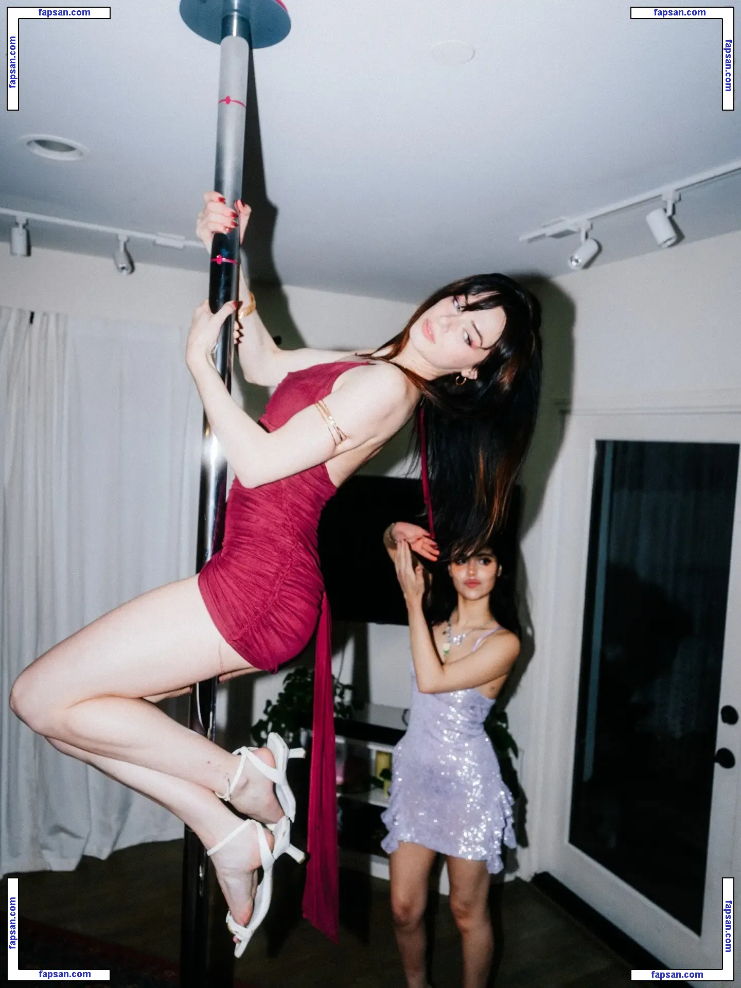 Carmaxlla голая фото #0015 с Онлифанс