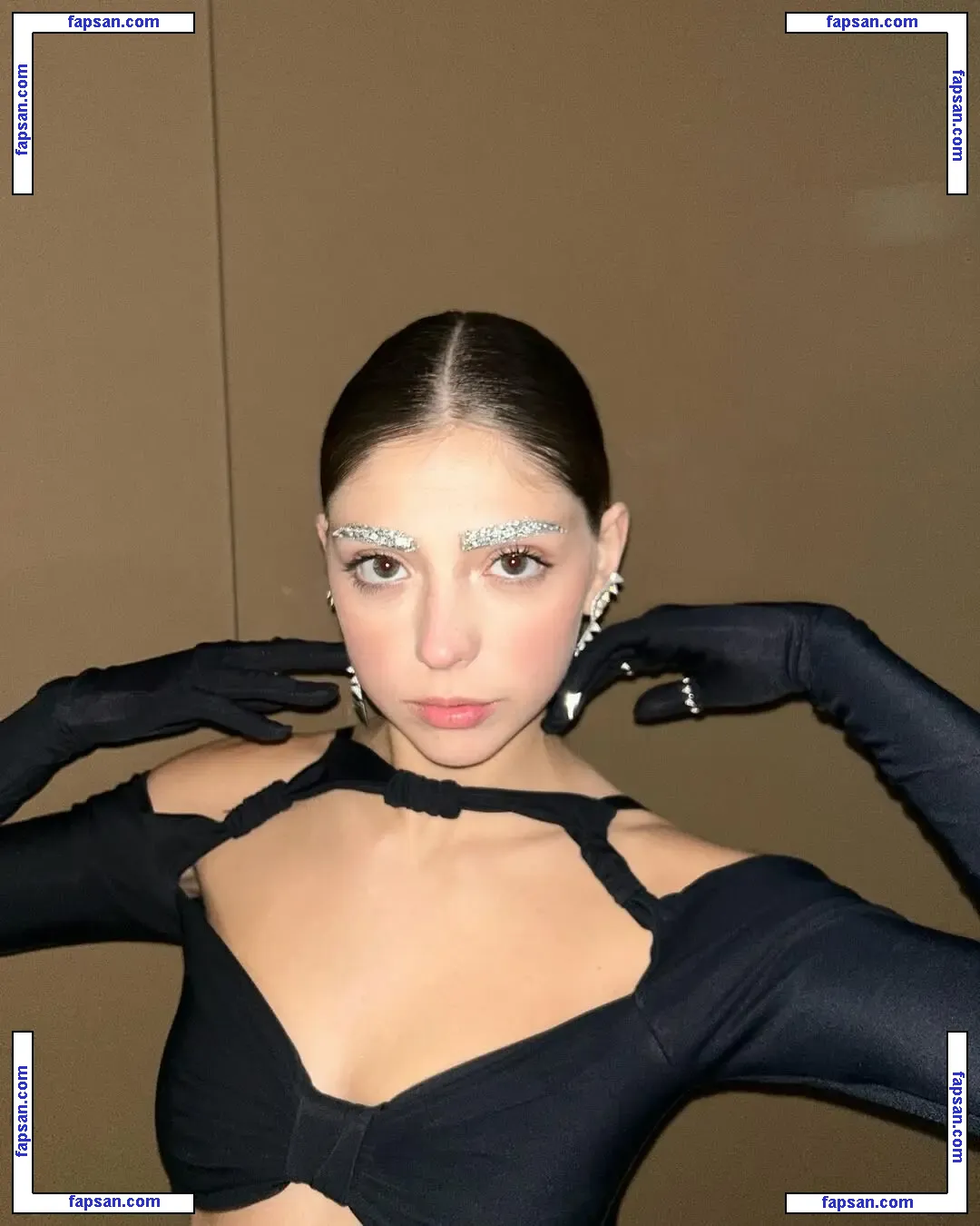 Carmen Arrufat голая фото #0159 с Онлифанс