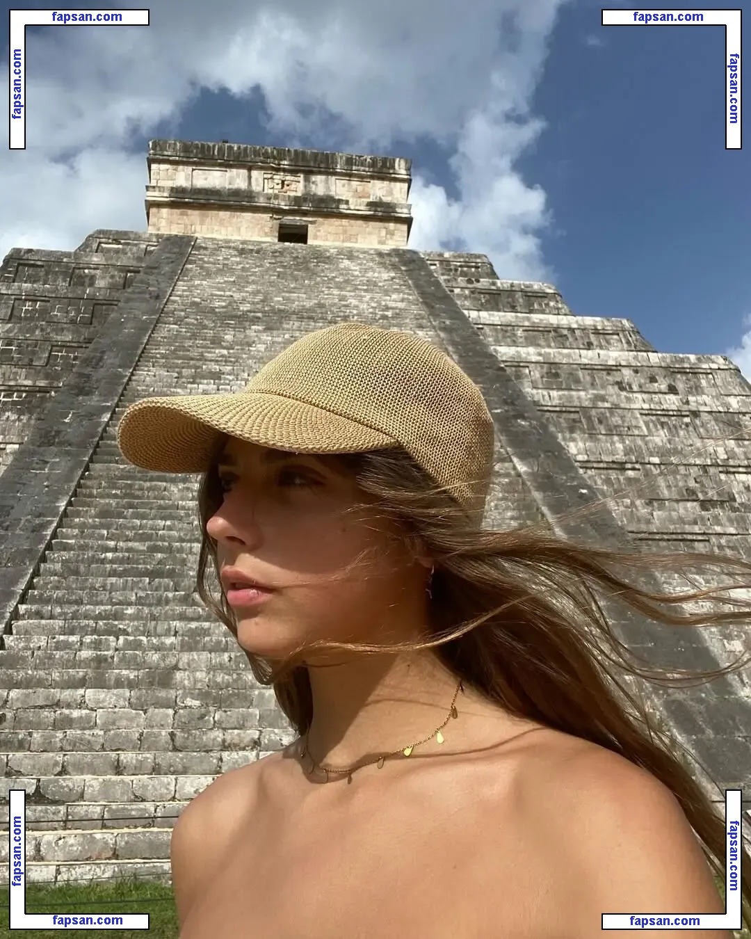 Carmen Arrufat голая фото #0165 с Онлифанс