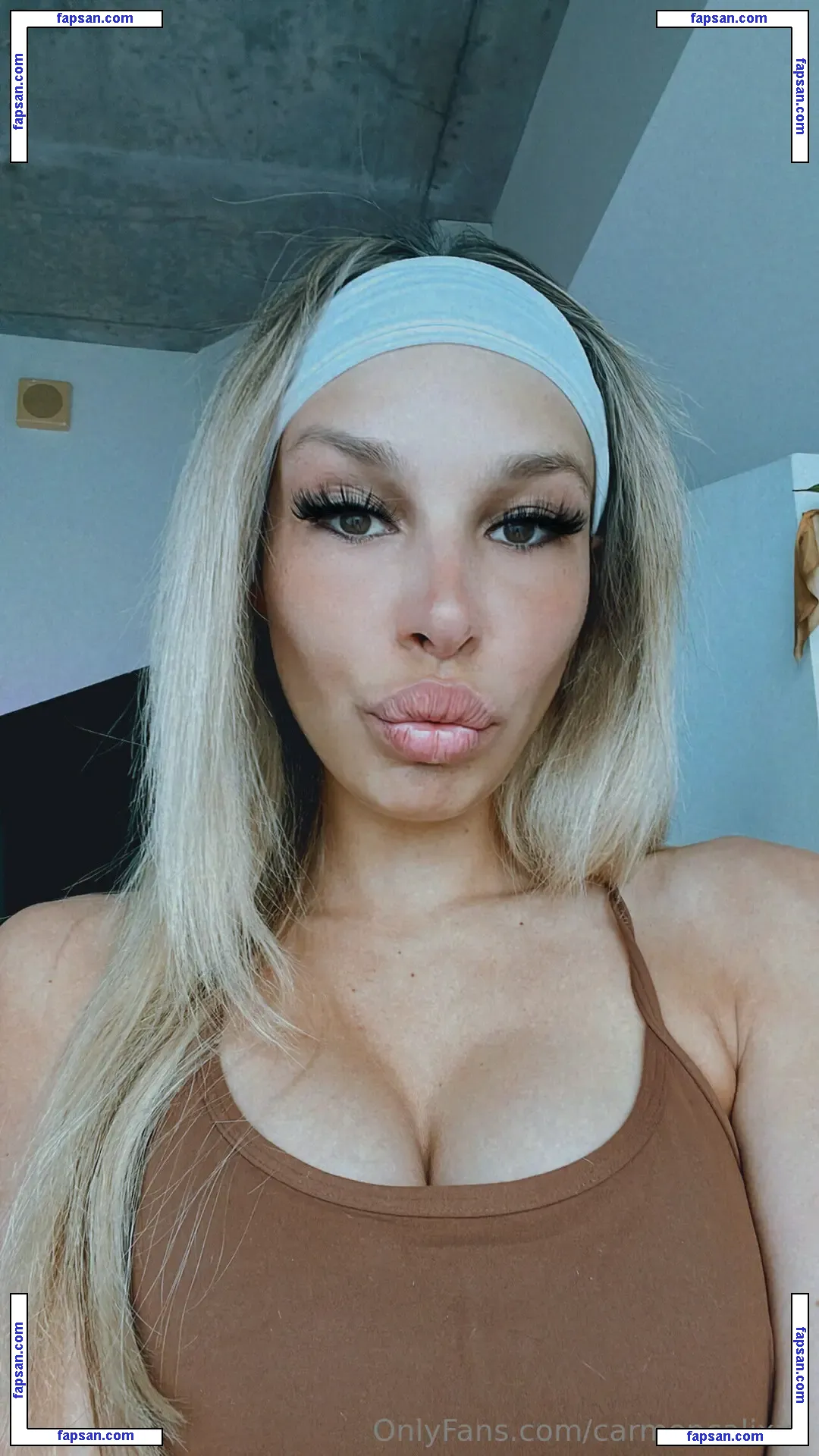 carmencalixxx nude photo #0251 from OnlyFans