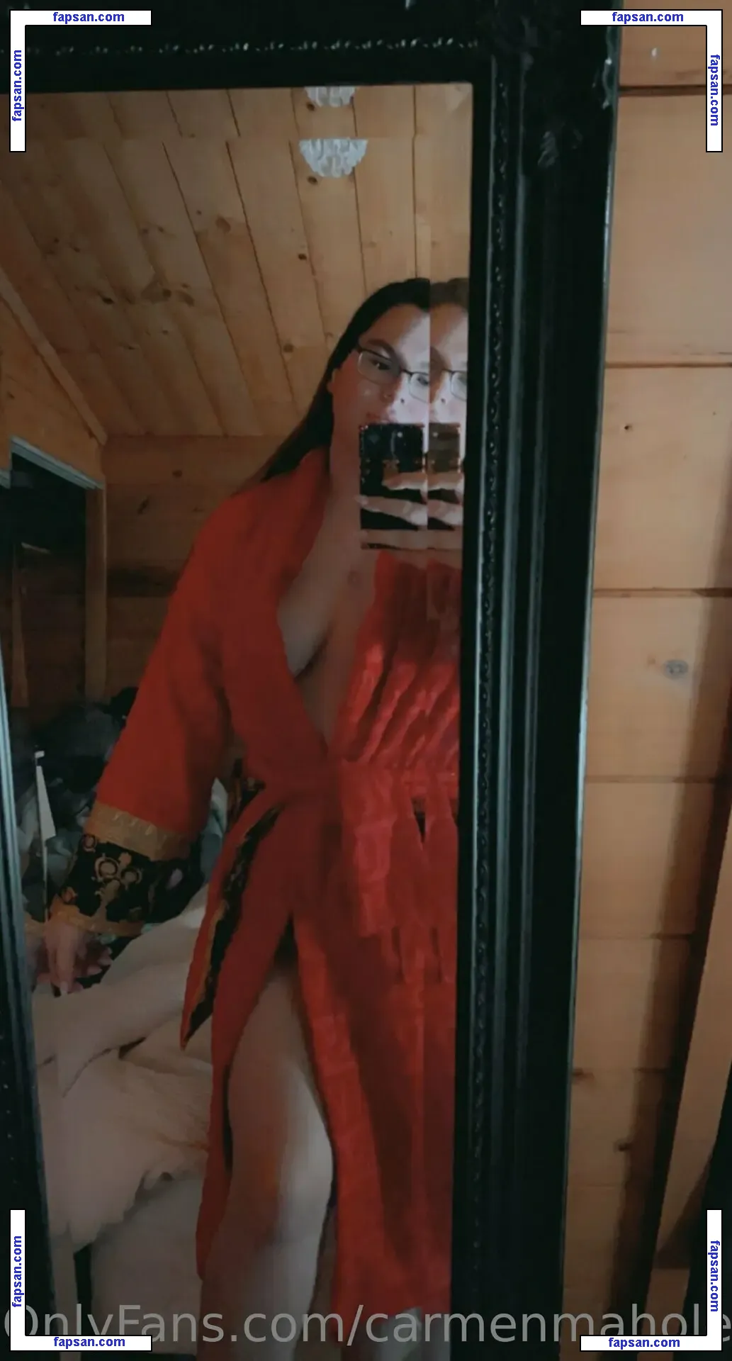 carmenmahole nude photo #0020 from OnlyFans