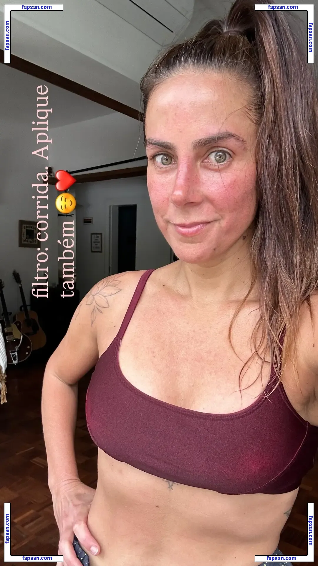 Carol Barcellos голая фото #0015 с Онлифанс