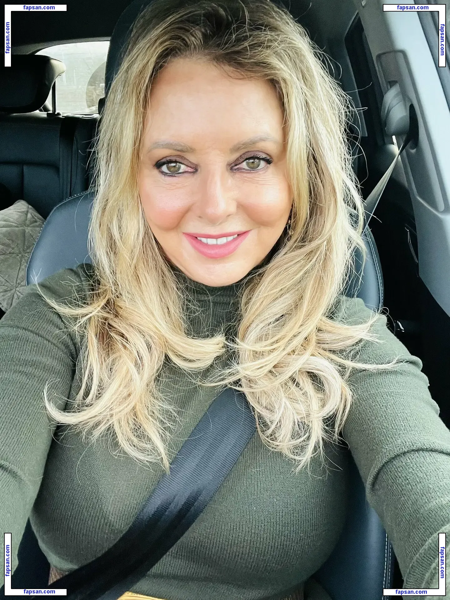 Carol Vorderman nude photo #0277 from OnlyFans