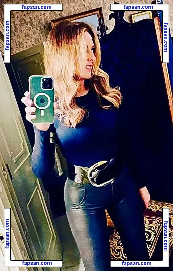 Carol Vorderman nude photo #0911 from OnlyFans